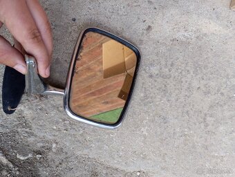 Predám spätné zrkadlo - 2