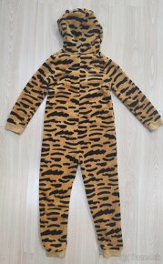 Makkucky tigrikovy overal - vel.128 - 2