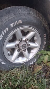 Nissan Terrano na diely - 2