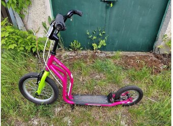 Kolobezka Yedoo city - 2