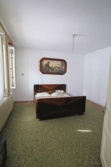 Dom v Obyciach pri Zlatých Moravciach - 2