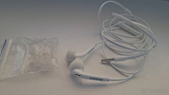 slúchadlá Samsung - 2