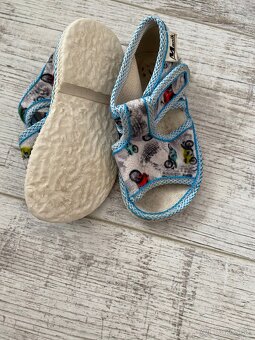 Papučky pre chlapca, gumáky - 2