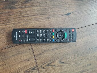 Plazmový TV Panasonic TX-P42 - 2