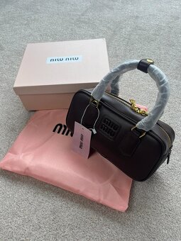 Miu Miu hnedá kabelka - 2