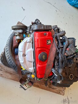 Peugeot 1.6 MOTOR - 2
