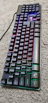 Klávesnica genius scorpion k8 - 2