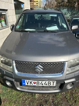 Traktor, mikrobus, SUV - 2