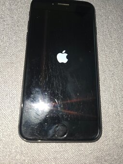 Iphone 7 čierny používaný plne funkčný 32g - 2