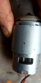 Motor RS 775VC a príslušenstvo na uťahovačku Bosch - 2