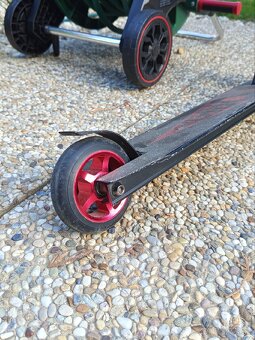 Freestyle kolobežka Torpedo red - 2
