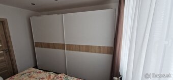 Predám šatníkovú skriňu - 2