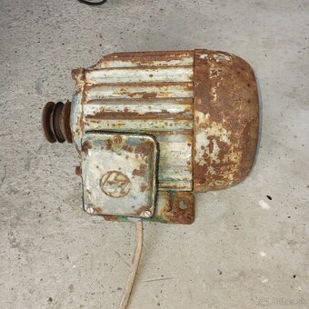 Predám motor +vypínač - 2