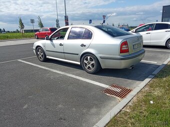 Škoda Octavia 1.6 benzin 74kw - 2