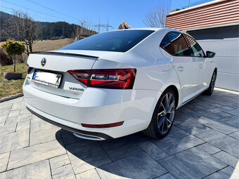 Škoda Superb 2.0 TDi 4x4 Sportline - 2