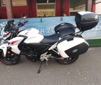 Hondu CB500F, - 2