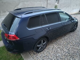 Volkswagen Golf - 2