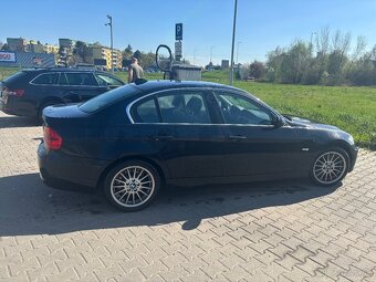 BMW E90 330xd 170kw - 2