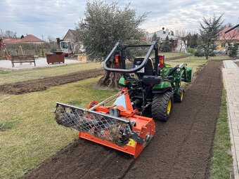 John Deere 1026r - 2