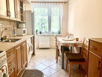 ZĽAVA 5.000 EUR - NA PREDAJ PRIESTRANNÝ 3-IZBOVÝ BYT (73... - 2