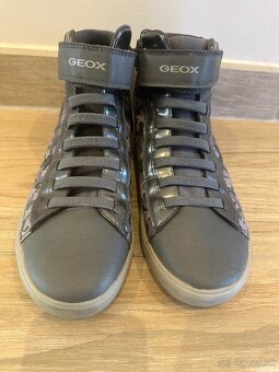 Topánky zn. GEOX veľ. 37 - 2