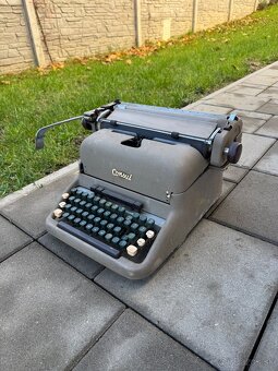 PISACI STROJ CONSUL - 2