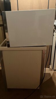 Predám elektrickú rúru a chladničku - 2