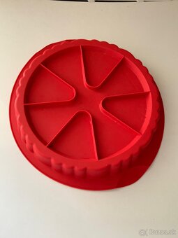 Silikónová forma Tupperware – okrúhla, Ø 26 cm - 2