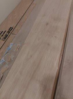 Laminátová plávajúca podlaha 8mm - 2