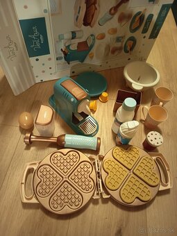 Kávovar s waflovačom a príslušenstvo - 2