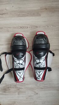 Hokejové chrániče - 2