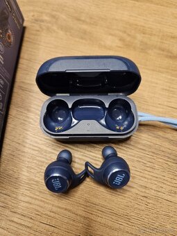 JBL Reflect Aero TWS modrá - 2