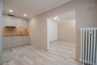 Na predaj 3 izbový byt, 63 m2, lodžia 3 m2, kompletná rekonš - 2