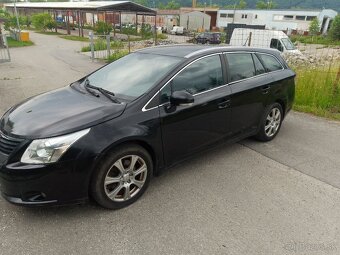 Toyota Avensis 2.0d automat - 2