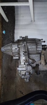 Rozvodovka jeep aj 4.7 - 2