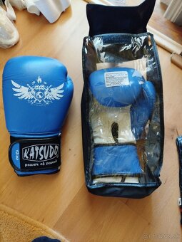 Boxerske veci - ceny dohodou - 2