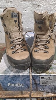 Turisicke topanky 40 - 2