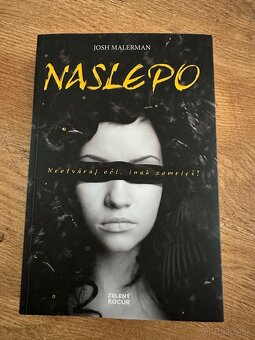 Knihy: Trhlina, Naslepo - 2