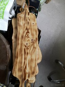 Drevená servirovacia doska - 2