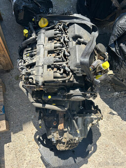 -----RENAULT MASTER ll 2.5 DCi OPEL MOVANO A----- - 2