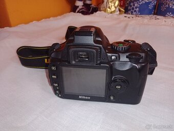 Nikon D40 - 2