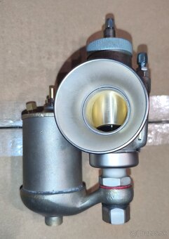 Predám bronzový karburátor Amac 15MDY - objímkový - 2