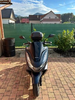 🛵 Honda PCX 125 (r.v. 2023) – 1. majiteľ, len 4 800 km, ako - 2