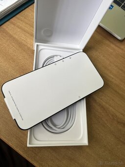 iPhone 16e 128 gb - 2