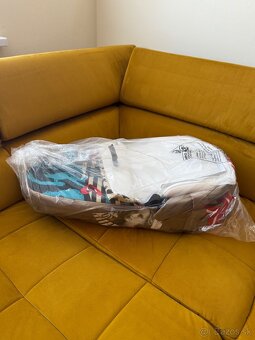 CYBEX PRIAM Lux Carry Cot by Karolina Kurkova ONE LOVE - van - 2