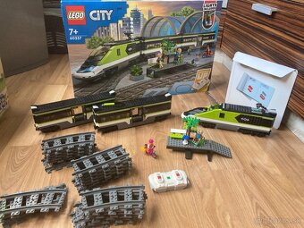 LEGO City 60337 - Expresný vláčik - 2