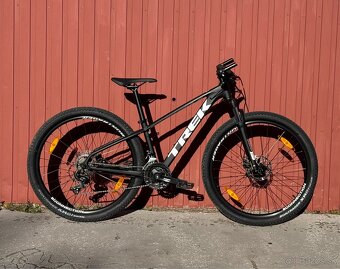 Predám horsky bicykel TREk Silver Alpha Alumlnum 27,5 "S” - 2