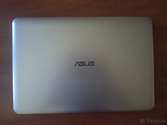 Notebook Asus F556U - 2