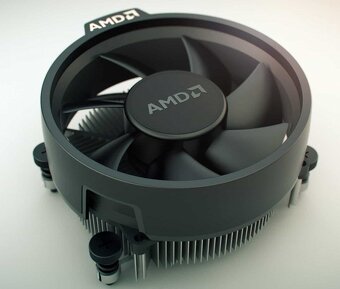 🧠 Procesor AMD Ryzen 3 3300X + chladič Wraith Spire ❄️ - 2