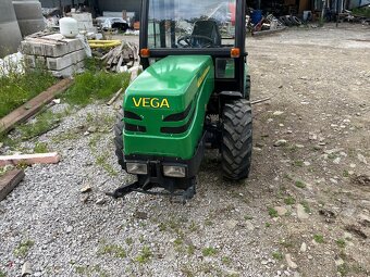 Predám malotraktor Vega HP 47 - 2